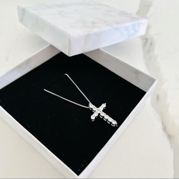 Trendy Cubic Zirconia Crystal Cross Pendant - Picture 8 of 8
